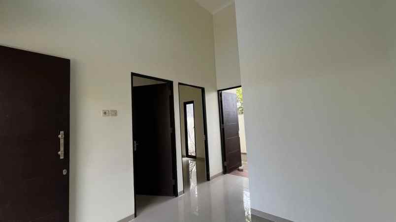 dijual rumah grand sedati