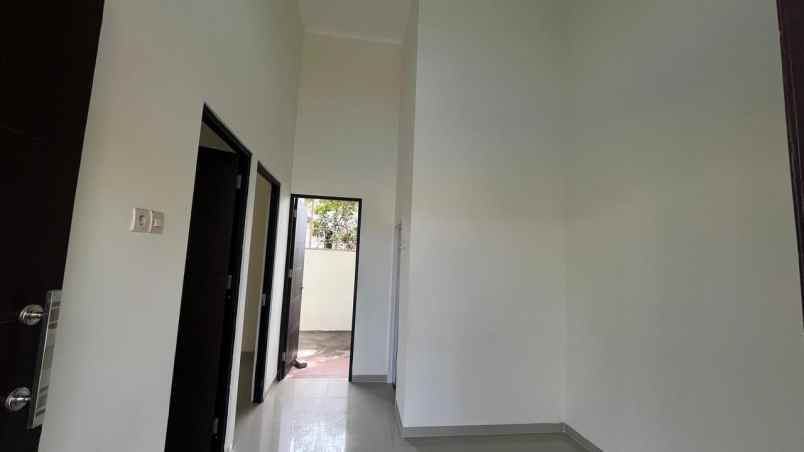 dijual rumah grand sedati
