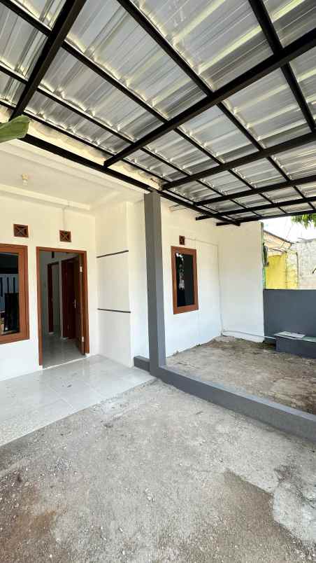 dijual rumah griya mutiara asri