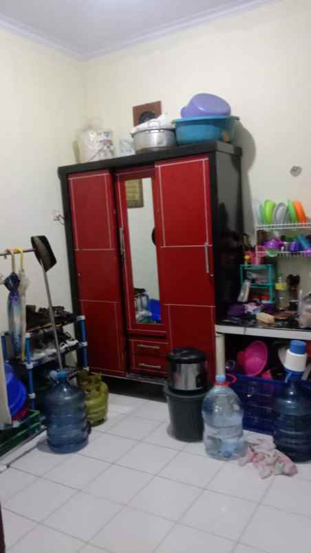 dijual rumah griya utami cibening blok