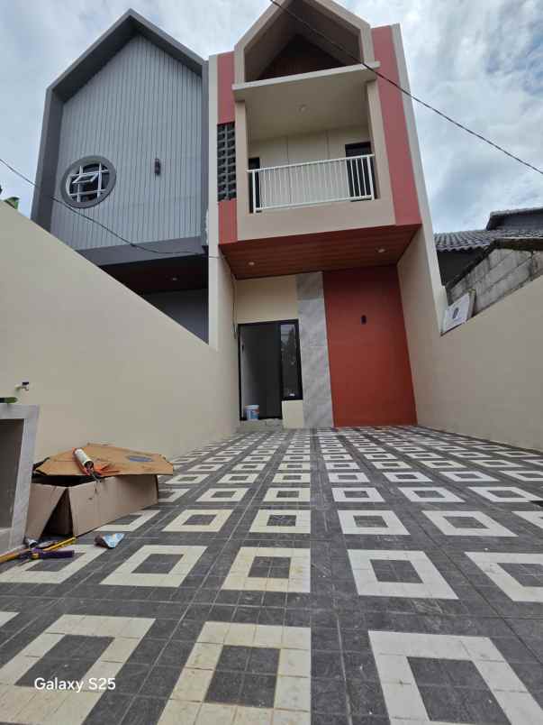 dijual rumah gunung anyar emas surabaya