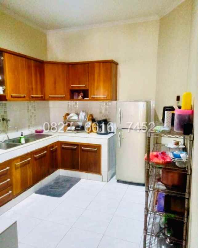 dijual rumah gunung batu pasteur