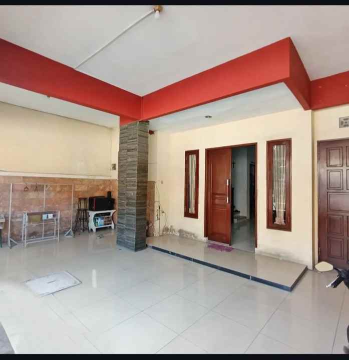 dijual rumah gunungsari indah