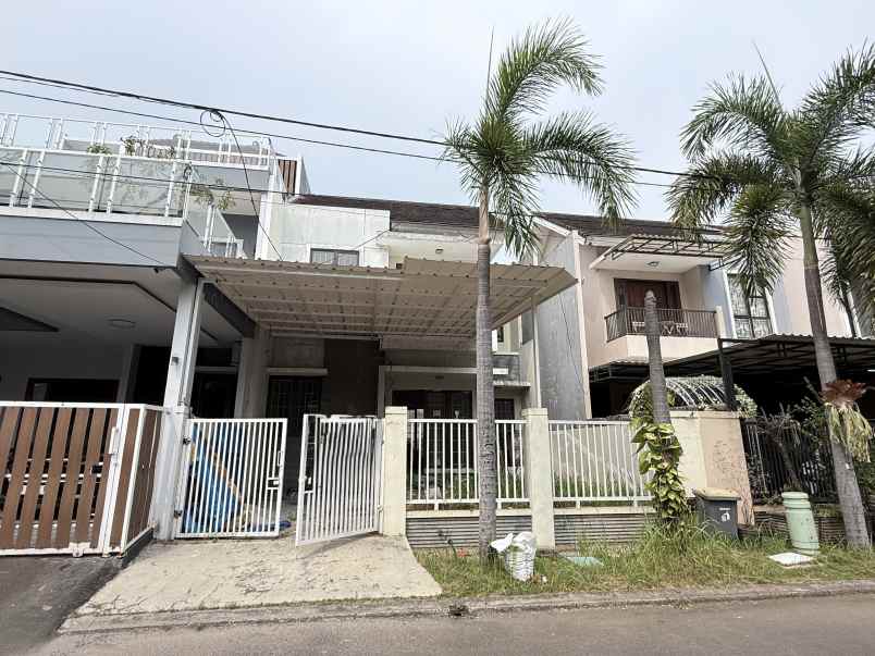 dijual rumah harapan indah