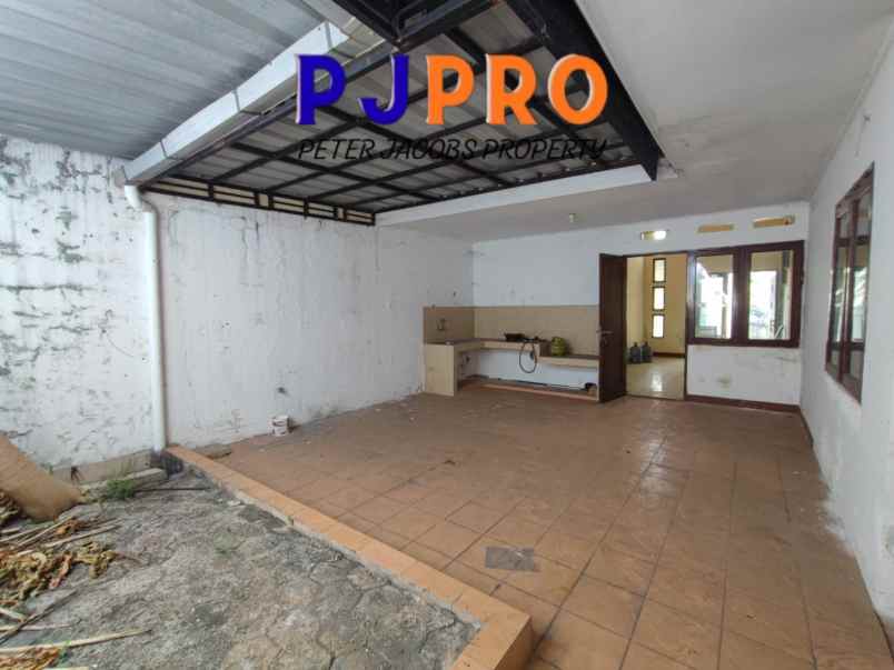 dijual rumah harapan indah cluster aralia