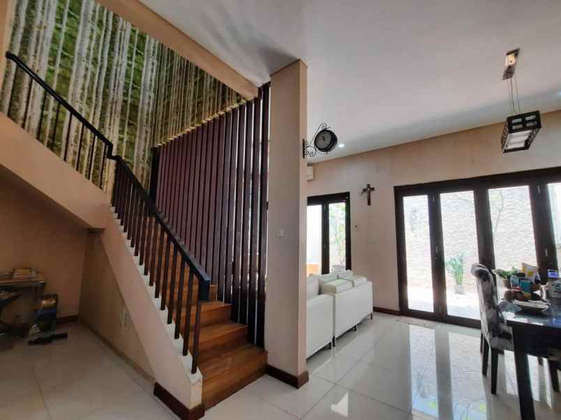 dijual rumah harapan indah cluster asia