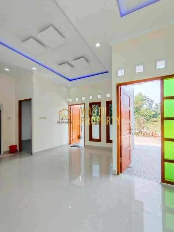 dijual rumah harjobinangun