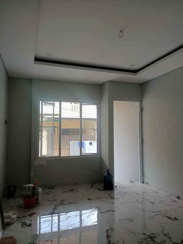 dijual rumah imperial gading