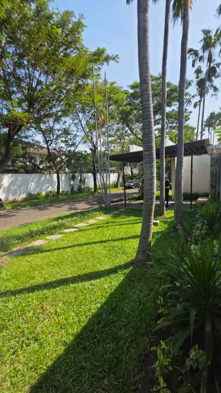dijual rumah isen darmo harapan