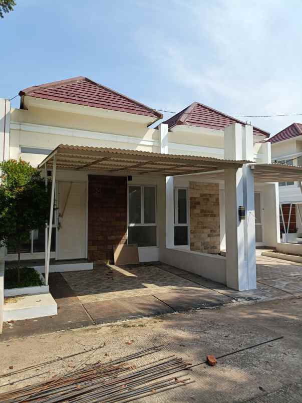 dijual rumah jalan cendana