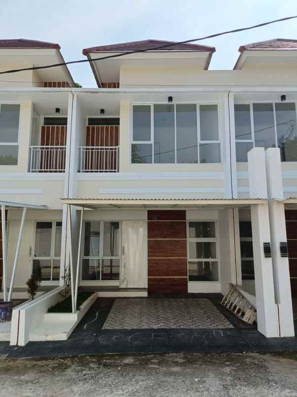 dijual rumah jalan cendana