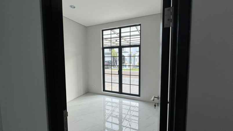 dijual rumah jalan citra garden