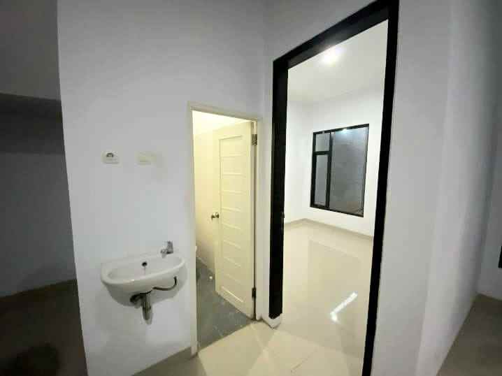 dijual rumah jalan h montong