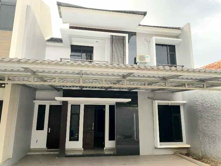 dijual rumah jalan h montong