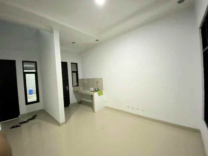 dijual rumah jalan h montong