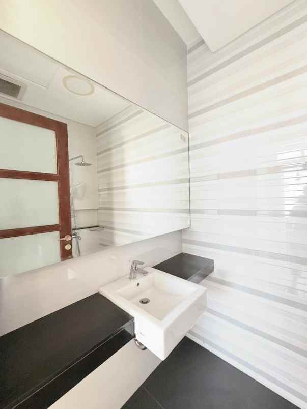dijual rumah jalan inpres viii larangan