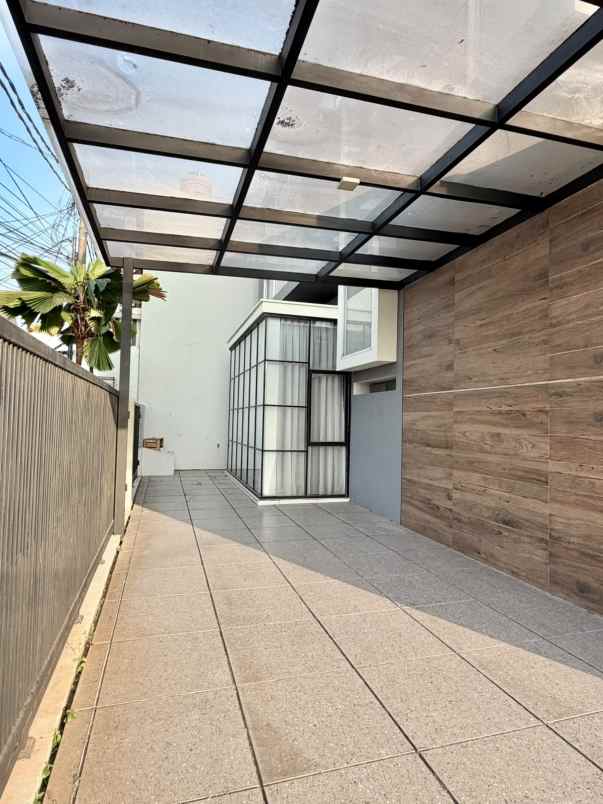 dijual rumah jalan inpres viii larangan