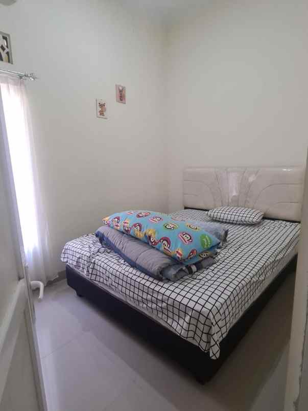 dijual rumah jalan kaliurang ngaglik