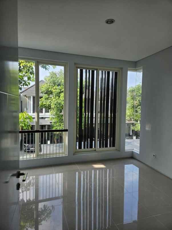 dijual rumah jalan northwest park citraland