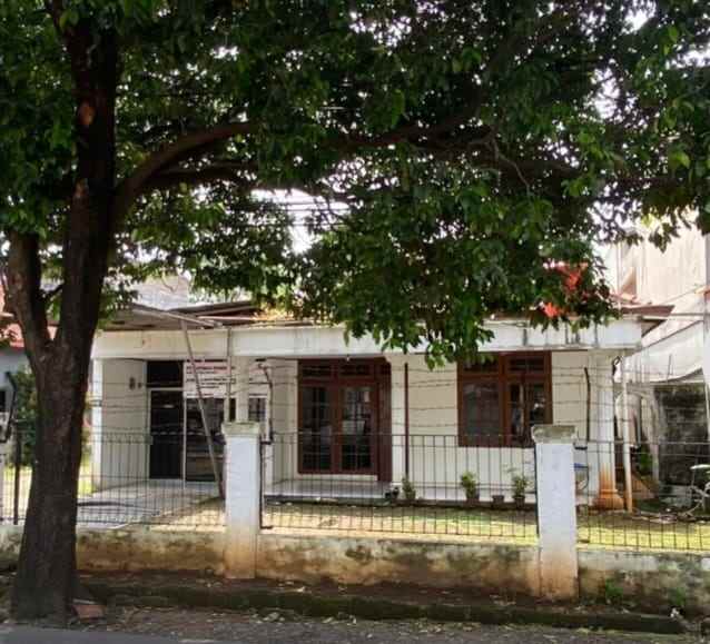 dijual rumah jalan raya mpok nori kel