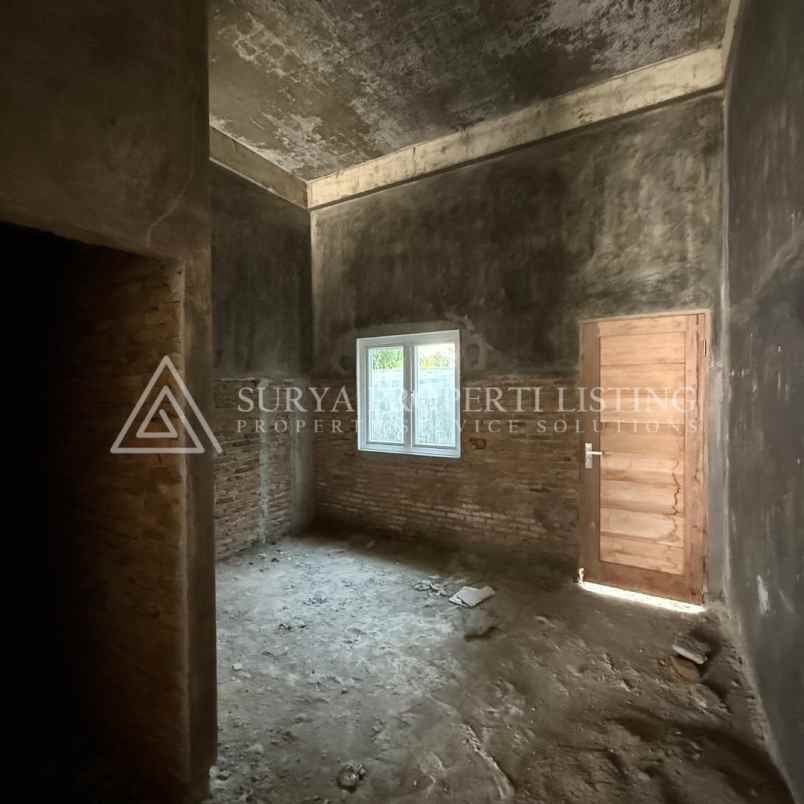 dijual rumah jalan setia baru komplek