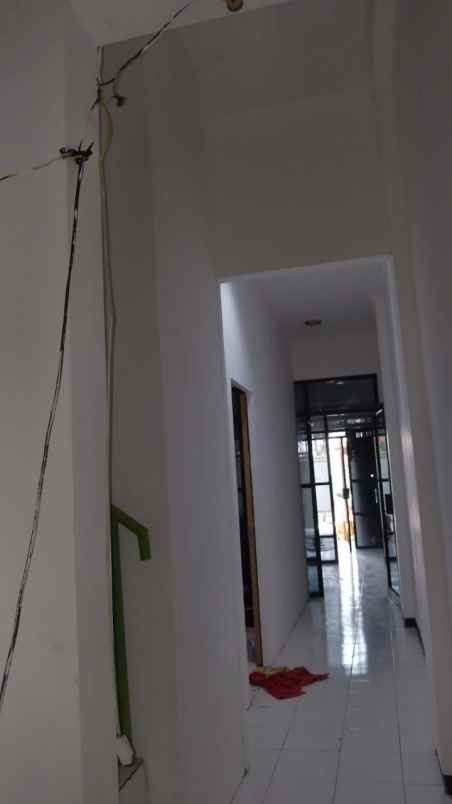 dijual rumah jambangan