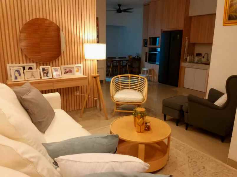 dijual rumah jatibening