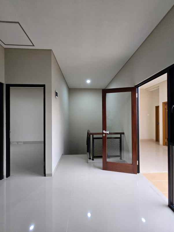 dijual rumah jatibening bekasi