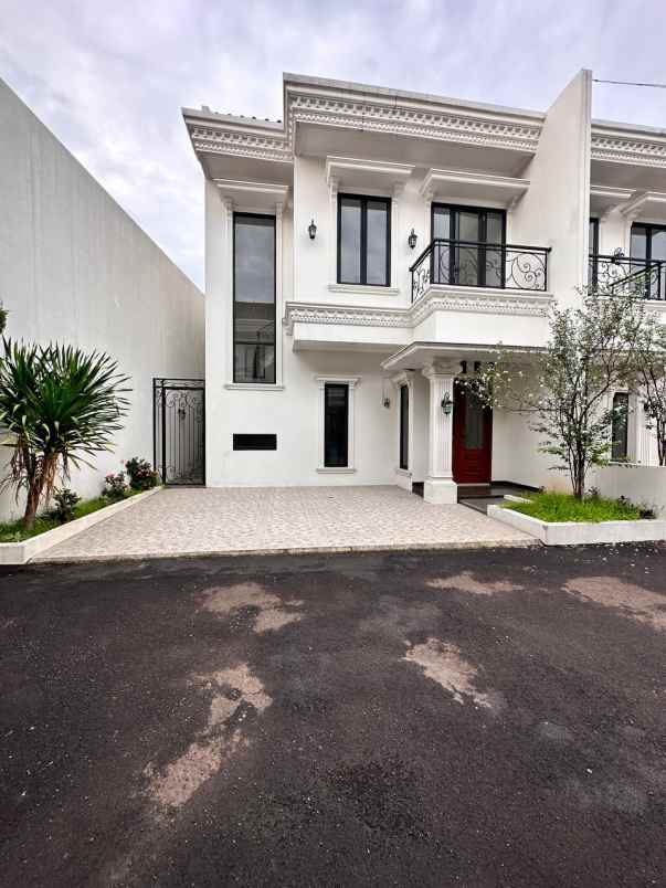 dijual rumah jatiwaringin