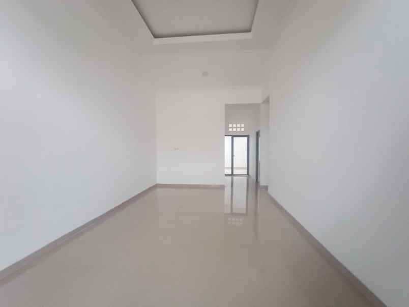 dijual rumah jl kebon agung