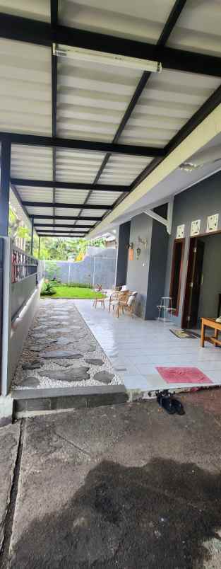 dijual rumah jl kerinci blok j no 335
