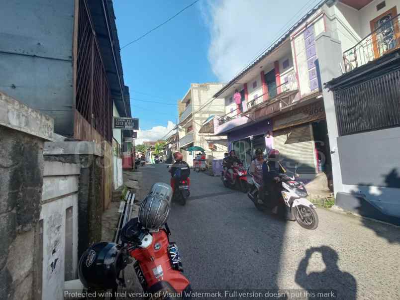 dijual rumah jl mekarwangi