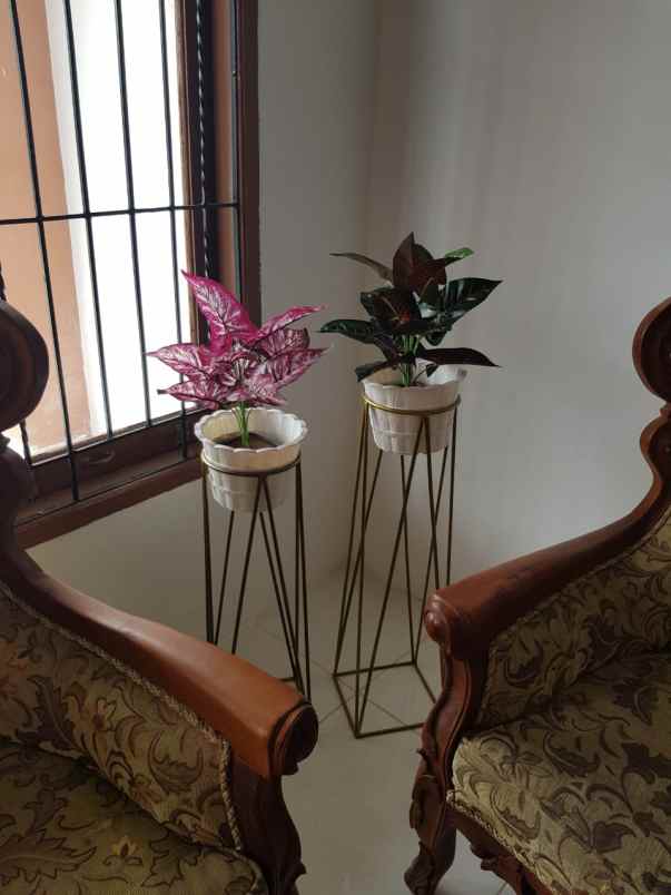 dijual rumah jl melur