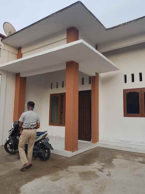 dijual rumah jl melur
