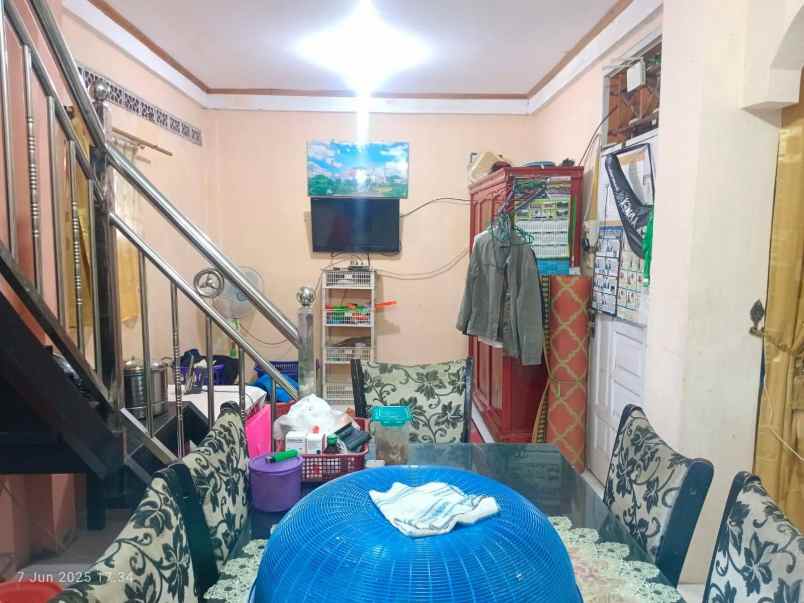 dijual rumah jl merpati indah