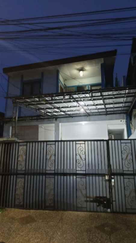 dijual rumah jl mesjid