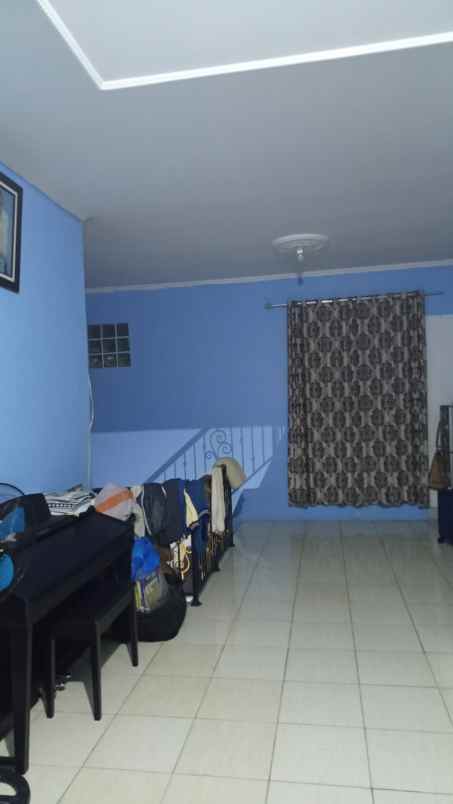 dijual rumah jl mesjid