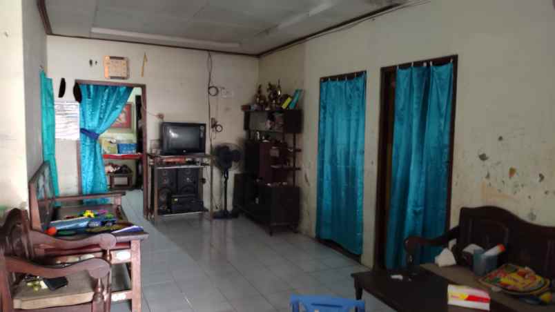 dijual rumah jl nangka