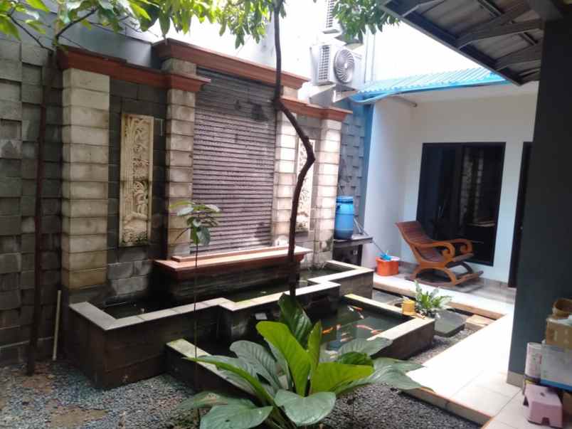 dijual rumah jl pesona kalisari kec