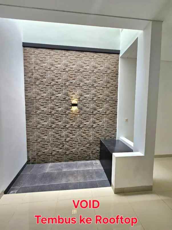 dijual rumah jl raya pondok kelapa