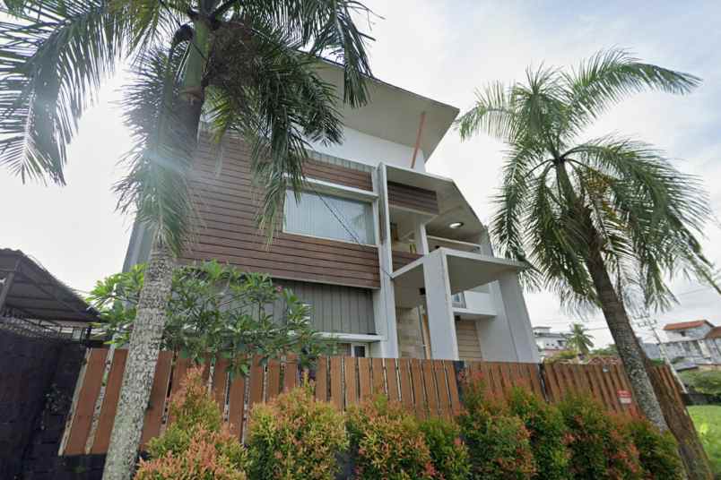 dijual rumah jl re martadinata 2 ilir
