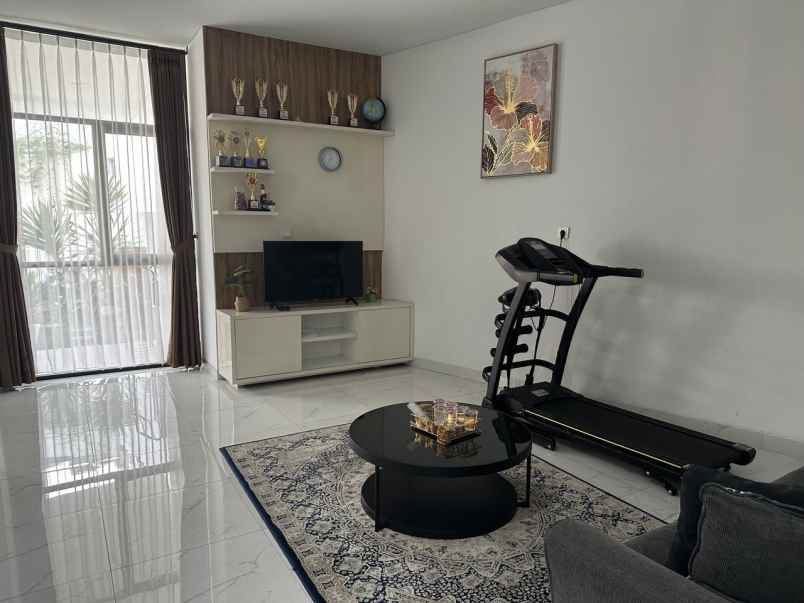 dijual rumah jl sersan bajuri bandung