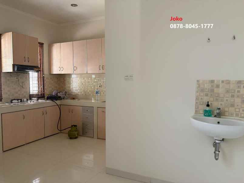 dijual rumah jl swadaya