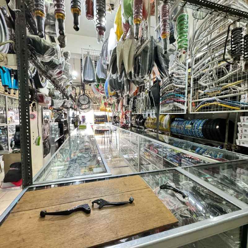 dijual rumah jl tidar