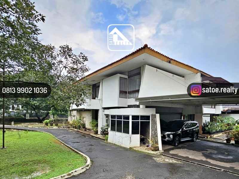 dijual rumah jl widya chandra senayan