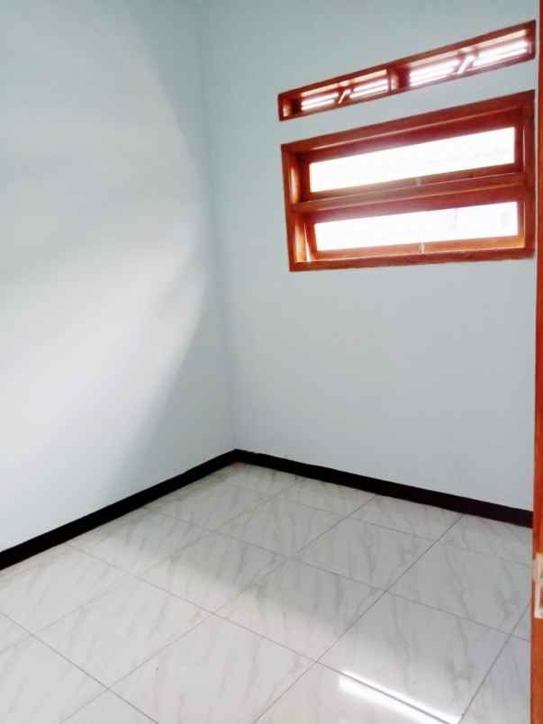 dijual rumah jln bojongwaru rancamulya