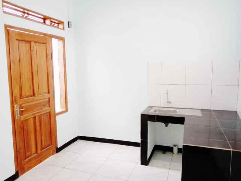 dijual rumah jln bojongwaru rancamulya