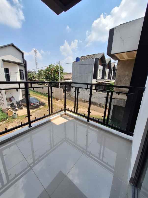 dijual rumah jln sawah baru serpong