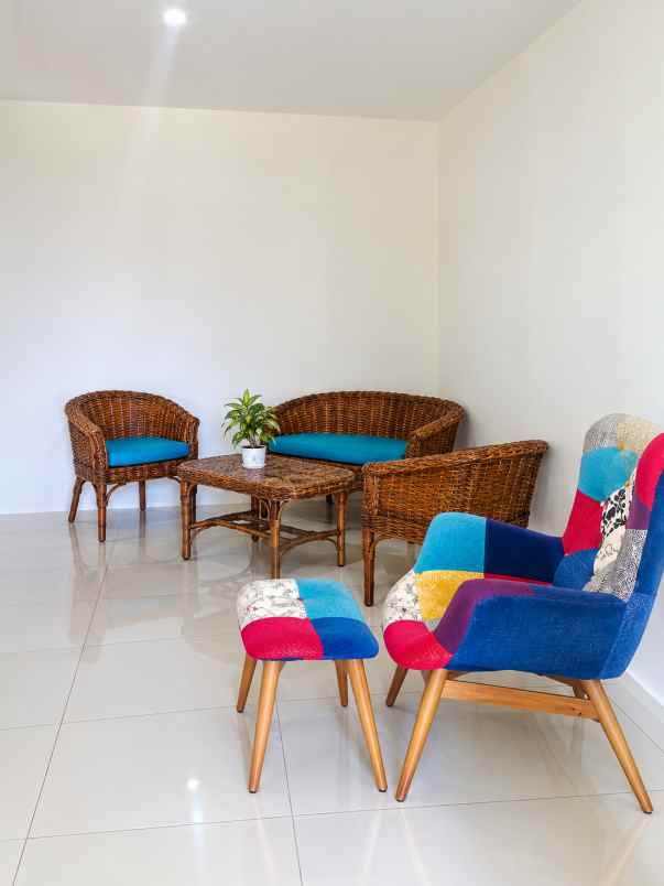 dijual rumah jln sekehaji raya cijambe
