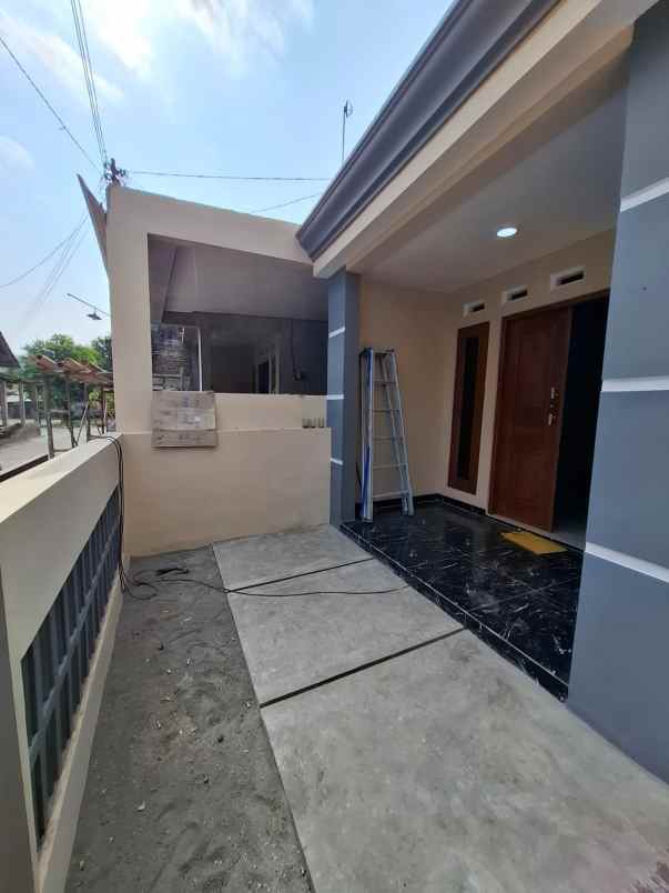 dijual rumah jogotirto